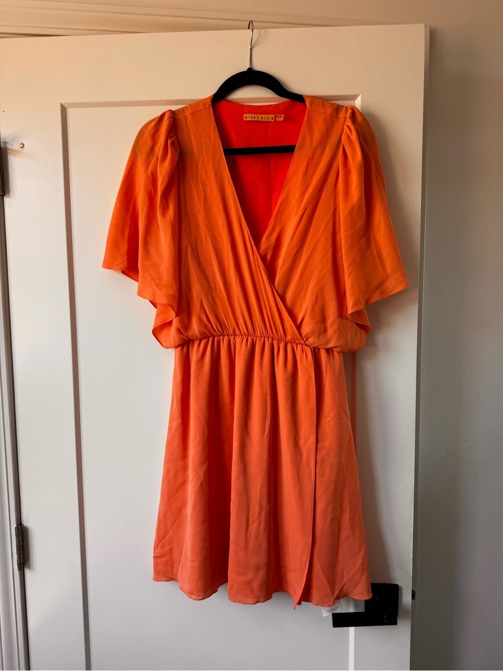 Alice + Olivia coral peachy Dress